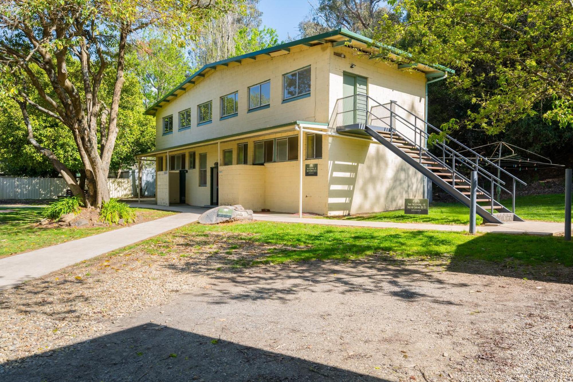 Bright Accommodation Park Exterior photo