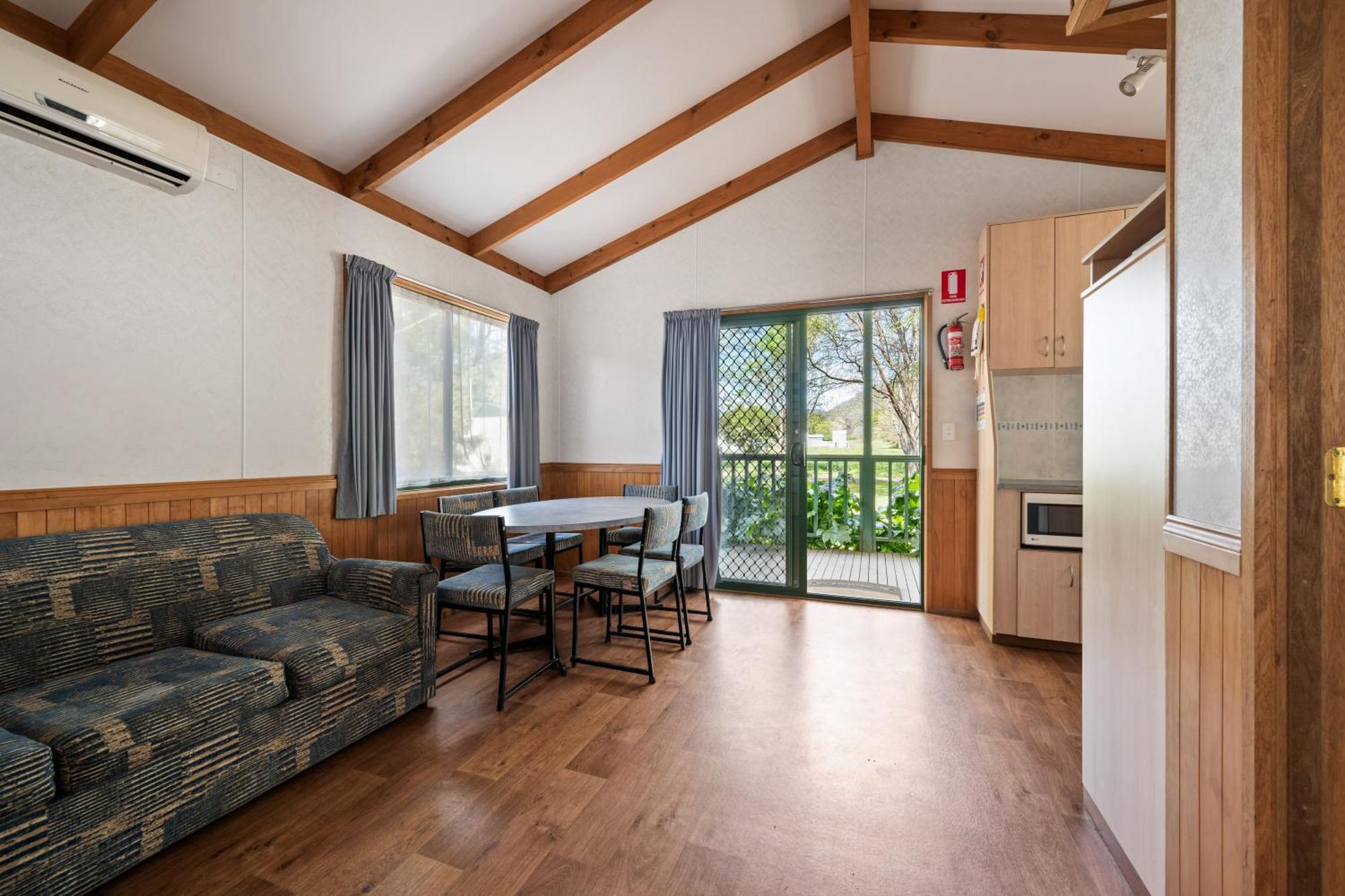Bright Accommodation Park Exterior photo